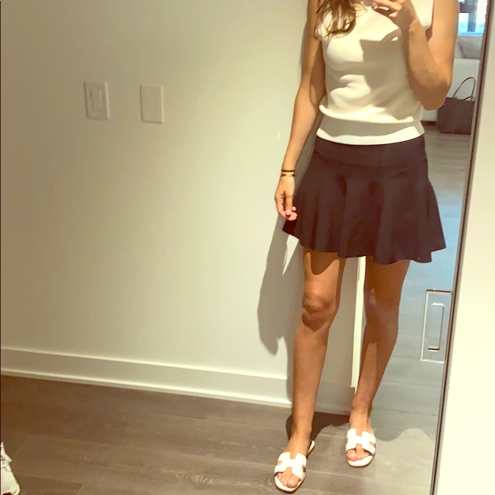 BCBG BLACK SKIRT XXS